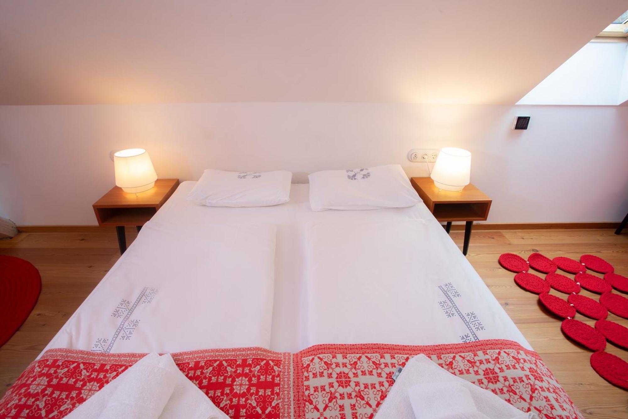 Pr'Gavedarjo Eco Heritage B&B Kranjska Gora Bilik gambar