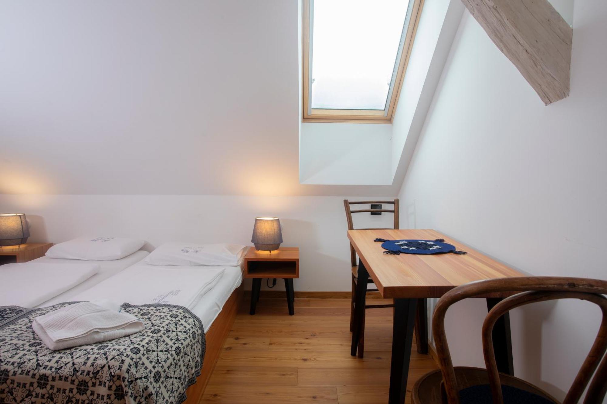Pr'Gavedarjo Eco Heritage B&B Kranjska Gora Bilik gambar